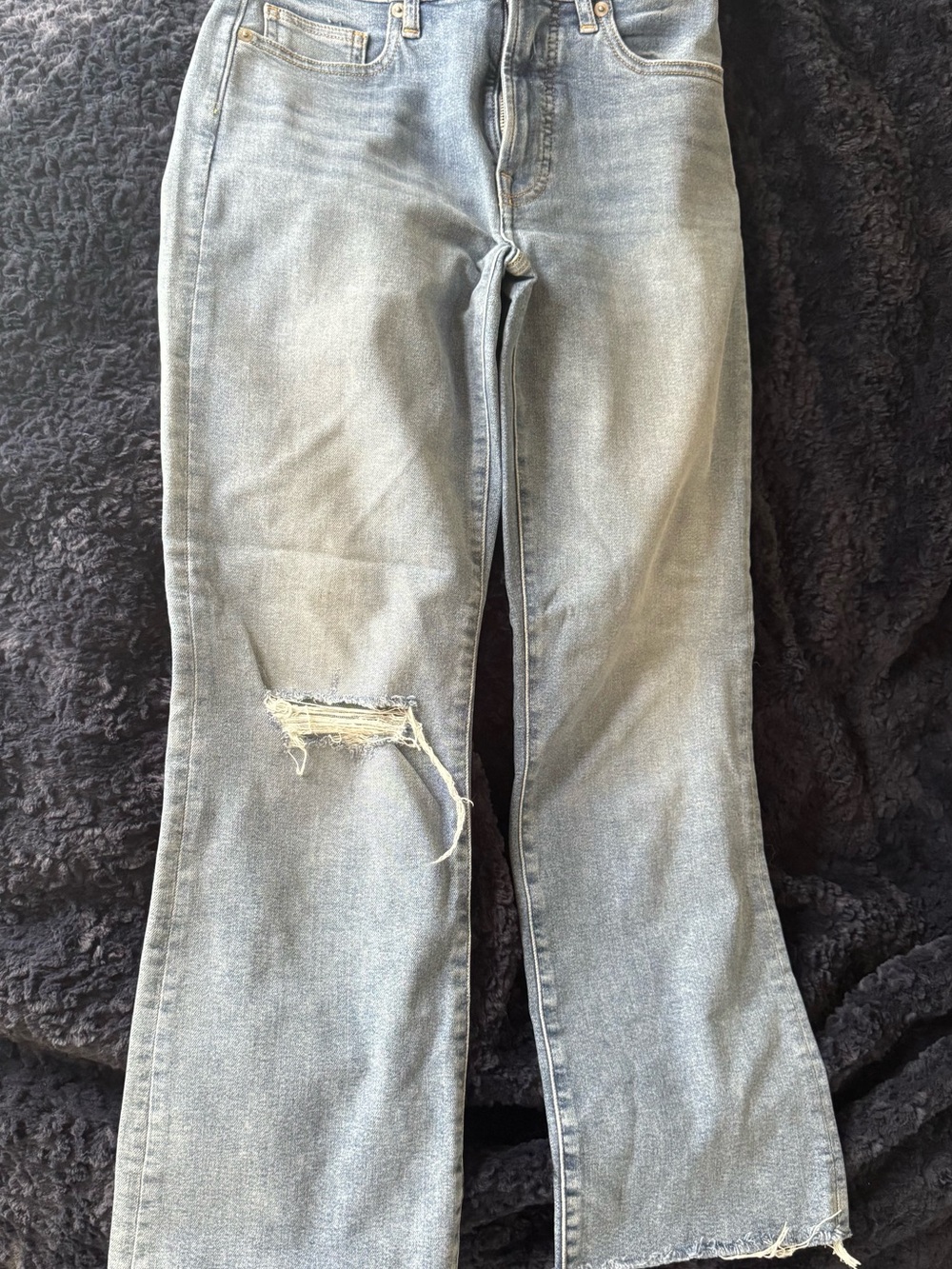 Everlane (Pre-SHEIN) Light Wash Women's Distressed Straight-Leg Jeans